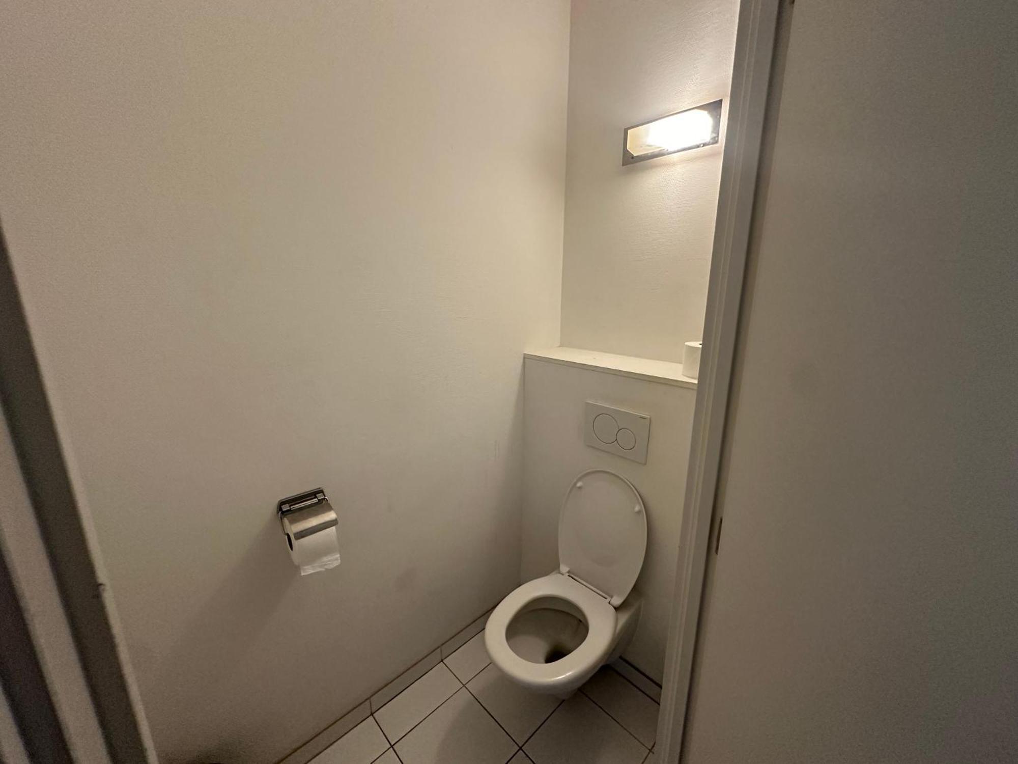 2 Bedroom Apartment In Center With Balcony Bruxelles Esterno foto